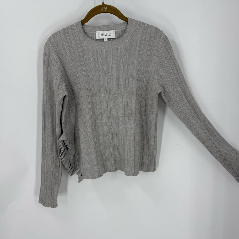 Derek Lam 10Crosby Gray w metallic Sheen Ribbed side, ruffle, Long Sleeve Top M
